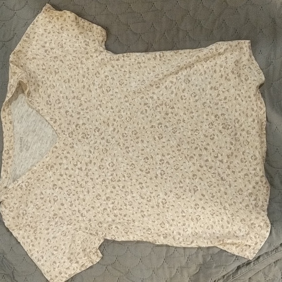 Old Navy Top - Picture 1 of 3